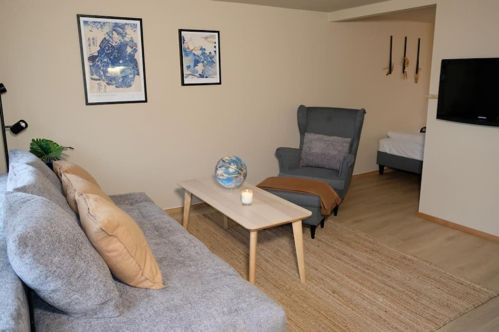 The Blue Door Apartment